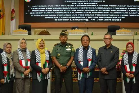 Hadiri Rapat Paripurna DPRD, Danrem 043/Gatam Sampaikan Apresiasi Atas Perubahan Propemperda Provinsi Lampung TA 2024