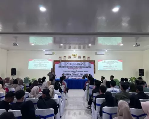 Organisasi Kepemudaan Kecamatan Kalirejo Usulkan Perbaikan Jalan Kepada Ketua DPRD Provinsi Lampung