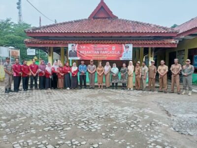 Apel Pagi Kasi Trantib Himbau Jaga Disiplin Pegawai Lingkup Kantor Camat Bangun Rejo